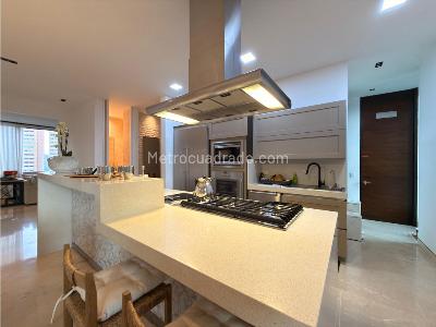 Apartamento en venta en Los Balsos, Medellín · foto 5 de 12