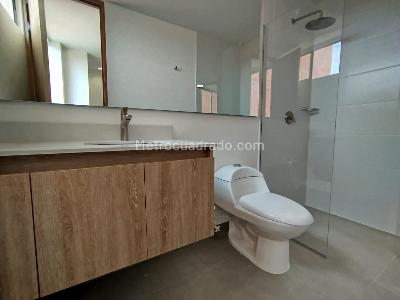 Apartamento de 3 alcobas en arriendo en El Porvenir Rio Negro, Rionegro, 89 m² · foto 11 de 14