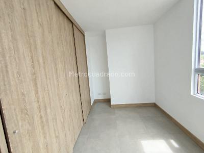 Apartamento de 3 alcobas en arriendo en El Porvenir Rio Negro, Rionegro, 89 m² · foto 14 de 14