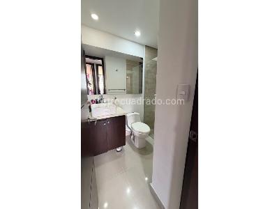 Apartamento de 3 alcobas en venta en Las Lomitas, Sabaneta, 91 m² · foto 19 de 20