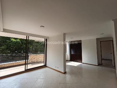 Apartamento de 2 alcobas en arriendo en La Abadia, Envigado, 84 m² · foto 4 de 20