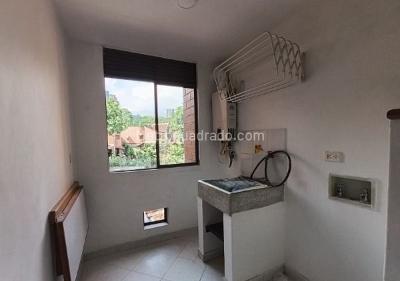 Apartamento de 2 alcobas en arriendo en La Abadia, Envigado, 84 m² · foto 8 de 20