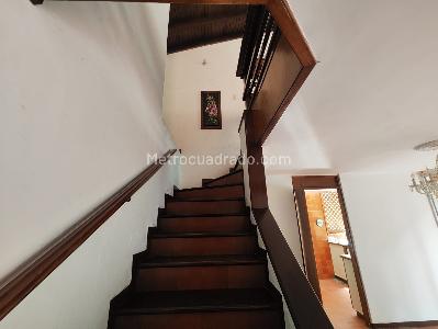 Apartamento de 3 alcobas en arriendo en El Tesoro, Medellín, 234 m² · foto 12 de 18