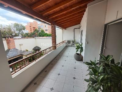 Casa de 5 alcobas en arriendo en El Nogal Los Almendros, Medellín, 350 m² · foto 14 de 19