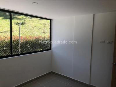 Apartamento de 3 alcobas en venta en San Antonio De Pereira, Rionegro, 86 m² · foto 5 de 10