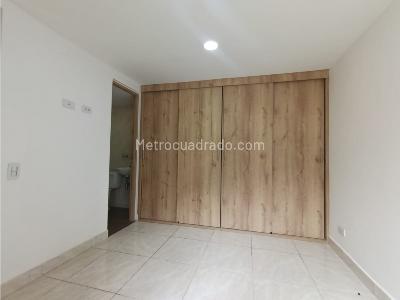 Apartamento de 3 alcobas en venta en San Gabriel, Bello, 57 m² · foto 6 de 13
