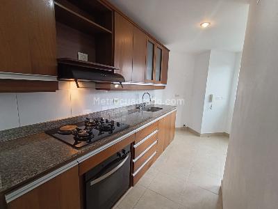 Apartamento de 3 alcobas en arriendo en Laureles Medellin, Medellín, 115 m² · foto 3 de 20