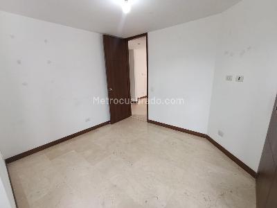 Apartamento de 3 alcobas en arriendo en Laureles Medellin, Medellín, 115 m² · foto 11 de 20