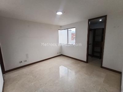 Apartamento de 3 alcobas en arriendo en Laureles Medellin, Medellín, 115 m² · foto 14 de 20
