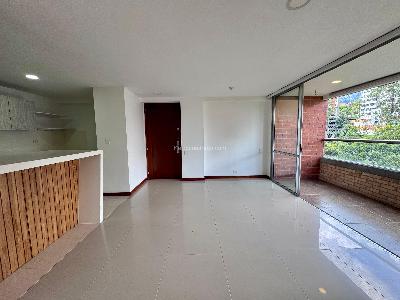 Apartamento de 2 alcobas en arriendo en Loma Benedictinos, Envigado, 80 m² · foto 5 de 16