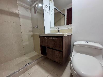 Apartamento de 2 alcobas en arriendo en Loma Benedictinos, Envigado, 80 m² · foto 7 de 16