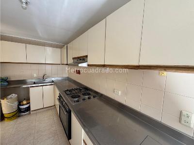 Apartamento en venta en El Poblado, Medellín · foto 5 de 20