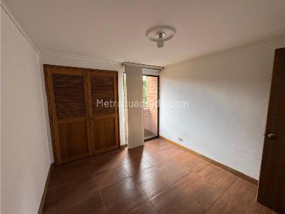 Apartamento en venta en El Poblado, Medellín · foto 12 de 20