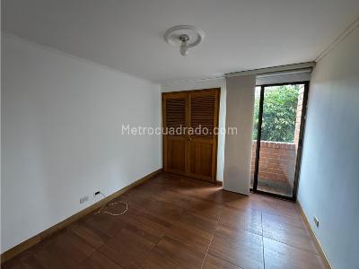 Apartamento en venta en El Poblado, Medellín · foto 13 de 20