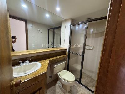 Apartamento en venta en El Poblado, Medellín · foto 19 de 20