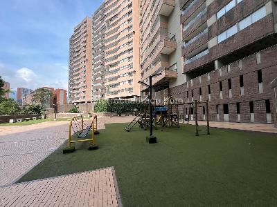 Apartamento de 3 alcobas en arriendo en El Chocho, Envigado, 91 m² · foto 8 de 20