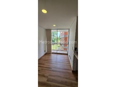Apartamento de 2 alcobas en venta en La Inmaculada, Rionegro, 54 m² · foto 1 de 17