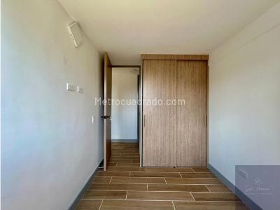 Apartamento de 3 alcobas en venta en Fontibon, Rionegro, 56 m² · foto 5 de 12