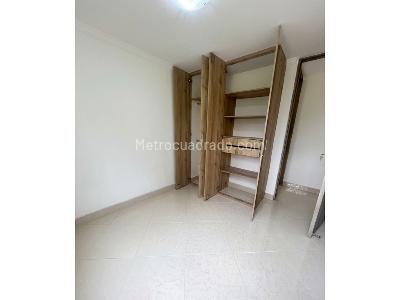 Apartamento de 3 alcobas en venta en Belen Rodeo Alto, Medellín, 55 m² · foto 13 de 13
