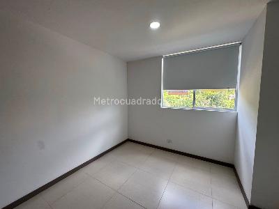 Apartamento de 2 alcobas en arriendo en La Florida Sabaneta, Sabaneta, 62 m² · foto 4 de 20