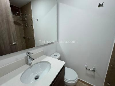 Apartamento de 2 alcobas en arriendo en La Florida Sabaneta, Sabaneta, 62 m² · foto 9 de 20