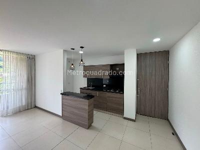 Apartamento de 2 alcobas en arriendo en La Florida Sabaneta, Sabaneta, 62 m² · foto 13 de 20