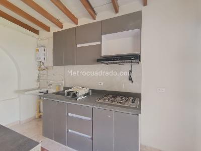 Apartamento de 2 alcobas en arriendo en Rosales, Medellín, 60 m² · foto 5 de 12
