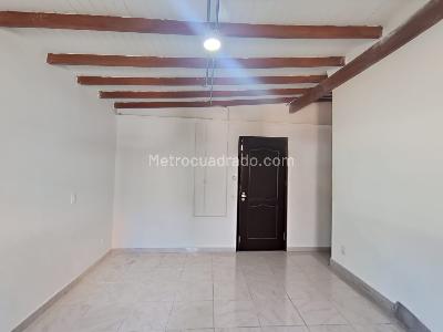 Apartamento de 2 alcobas en arriendo en Rosales, Medellín, 60 m² · foto 9 de 12