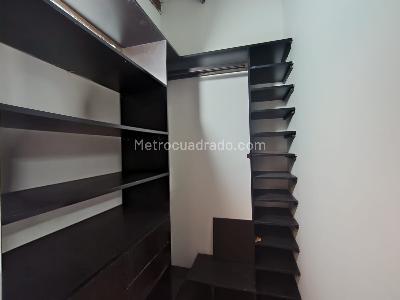 Apartamento de 2 alcobas en arriendo en Rosales, Medellín, 60 m² · foto 10 de 12