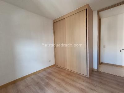 Apartamento de 3 alcobas en arriendo en Vegas De San Jose, Sabaneta, 90 m² · foto 11 de 16