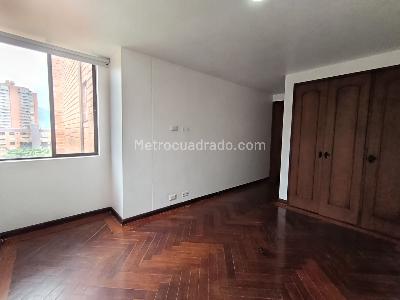 Apartamento de 3 alcobas en arriendo en El Campestre La Frontera, Medellín, 195 m² · foto 16 de 17