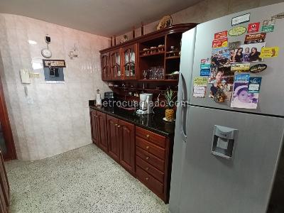 Apartamento de 3 alcobas en arriendo en Laureles Medellin, Medellín, 150 m² · foto 3 de 20
