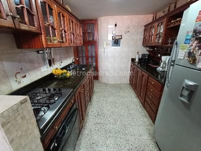 Apartamento de 3 alcobas en arriendo en Laureles Medellin, Medellín, 150 m² · foto 6 de 20