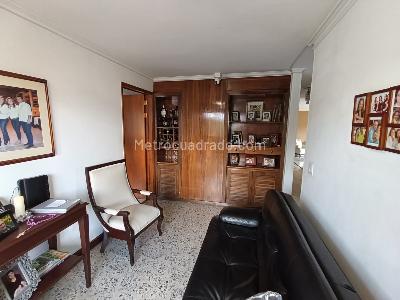 Apartamento de 3 alcobas en arriendo en Laureles Medellin, Medellín, 150 m² · foto 9 de 20