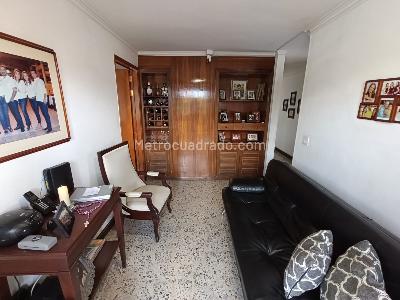 Apartamento de 3 alcobas en arriendo en Laureles Medellin, Medellín, 150 m² · foto 11 de 20