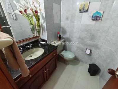 Apartamento de 3 alcobas en arriendo en Laureles Medellin, Medellín, 150 m² · foto 18 de 20