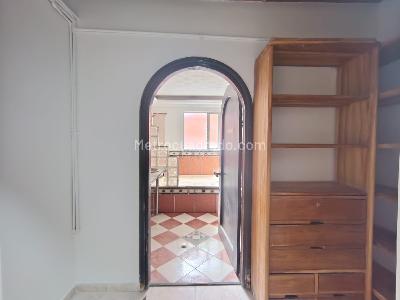 Apartamento de 2 alcobas en arriendo en Rosales, Medellín, 45 m² · foto 6 de 11