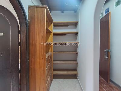 Apartamento de 2 alcobas en arriendo en Rosales, Medellín, 45 m² · foto 8 de 11