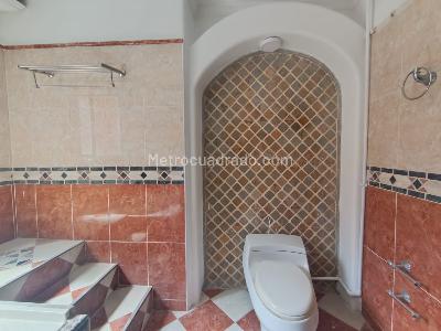 Apartamento de 2 alcobas en arriendo en Rosales, Medellín, 45 m² · foto 11 de 11