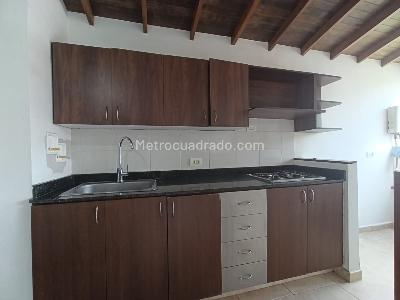 Apartamento de 3 alcobas en arriendo en Cumbres, Envigado, 80 m² · foto 6 de 20
