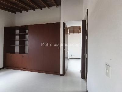 Apartamento de 3 alcobas en arriendo en Cumbres, Envigado, 80 m² · foto 16 de 20