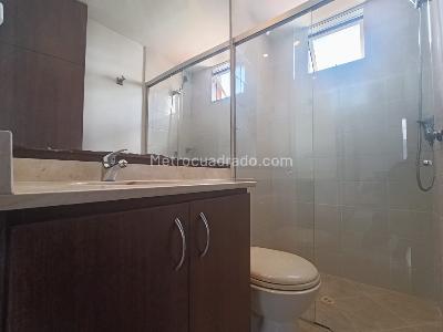 Apartamento de 3 alcobas en arriendo en Cumbres, Envigado, 80 m² · foto 20 de 20