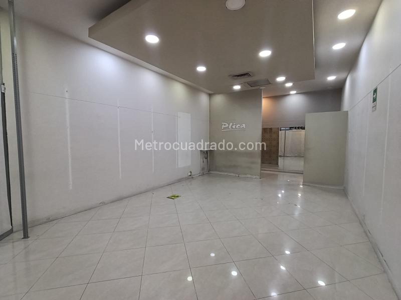 Local Comercial en Arriendo, San Diego, Medellín - Vista 2