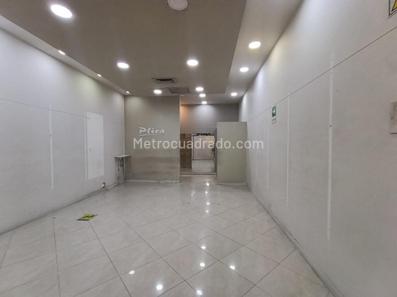 Local Comercial en Arriendo, San Diego, Medellín - Vista 3