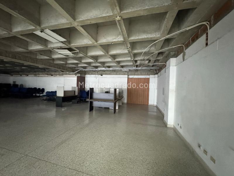 Oficina en Arriendo, Barrio Colombia, Medellín - Vista 3