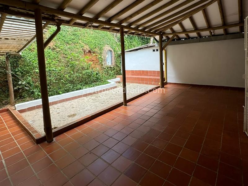 Casa – La Tablaza, La Estrella - Vista 3