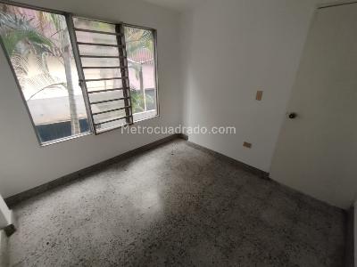 Casa de 5 alcobas en arriendo en Centro Bello, Bello, 100 m² · foto 16 de 20