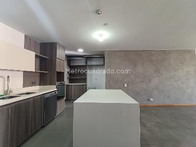 Apartamento de 3 alcobas en arriendo en Loma De Las Brujas, Envigado, 195 m² · foto 6 de 20