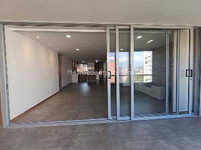 Apartamento de 3 alcobas en arriendo en Loma De Las Brujas, Envigado, 195 m² · foto 15 de 20