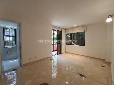 Apartamento de 3 alcobas en arriendo en Las Lomas, Medellín, 124 m² · foto 6 de 15